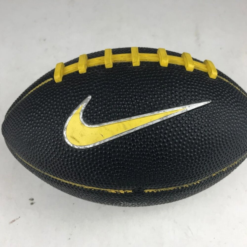 Nike Pee Wee Size 9"‎ Youth Mini Rubber Playground Football Black Yellow